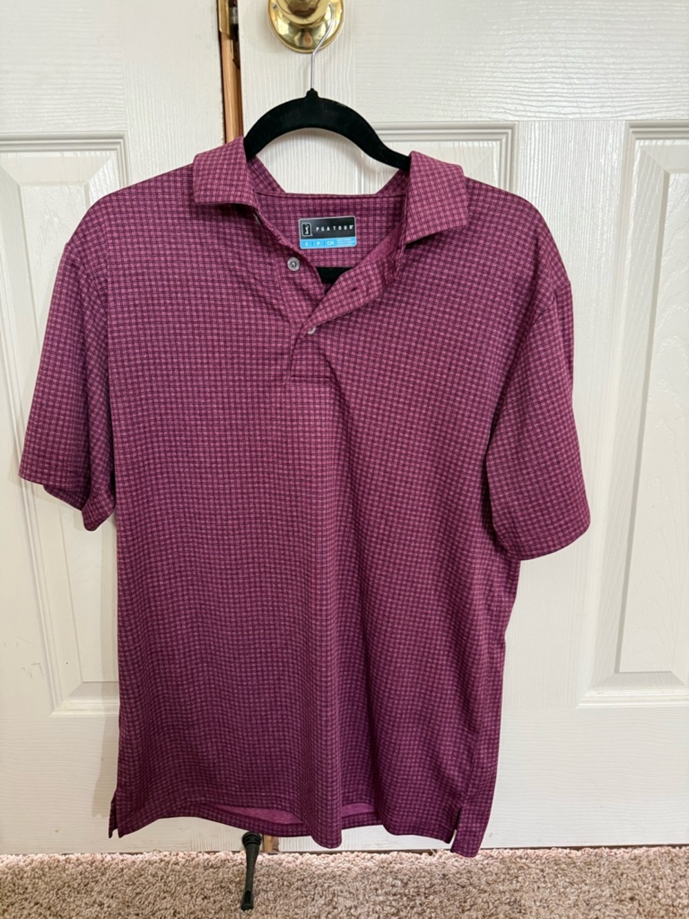 PGA Tour Polo Shirt Men’s Small Pink Performance Golf Shirt